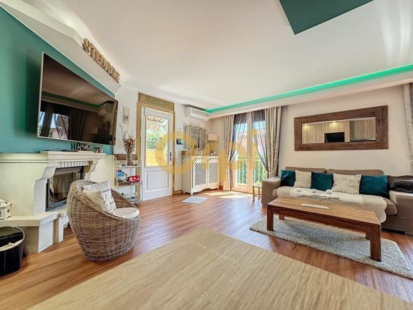 Maison à vendre    5 pièces •  Sainte-Maxime