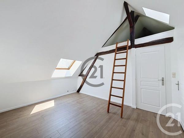Appartement F3 à vendre  3 pièces - 60 m 2   TROYES  - 10