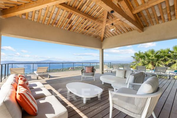 Grimaud - Villa contemporaine vue mer