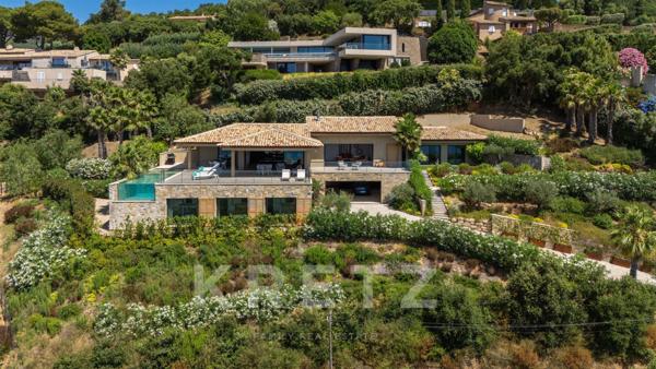Grimaud - Villa contemporaine vue mer