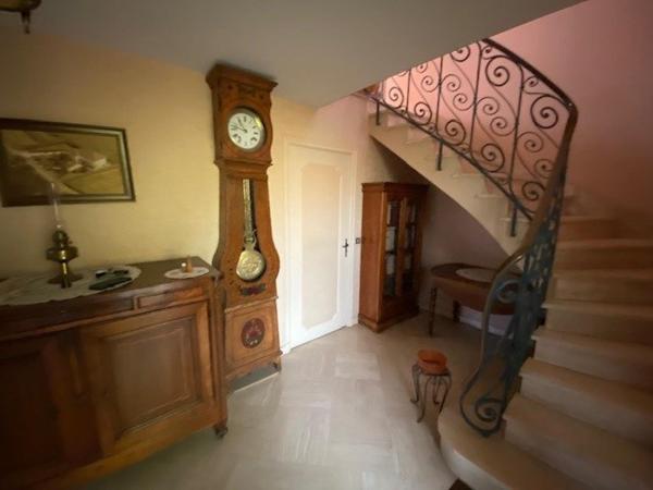 Maison 7 P - 156 m² habitables (1 logement 47 m² en rez de chaussée)