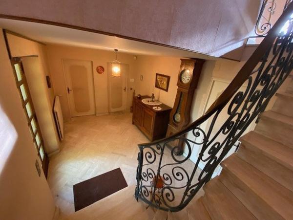 Maison 7 P - 156 m² habitables (1 logement 47 m² en rez de chaussée)