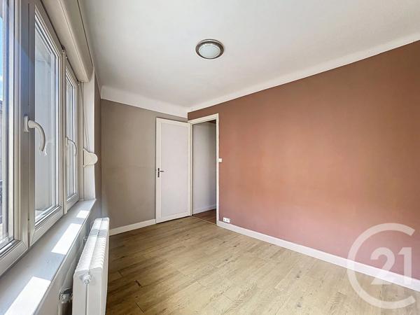 Appartement F3 à vendre  3 pièces - 46,50 m 2   NANCY  - 54