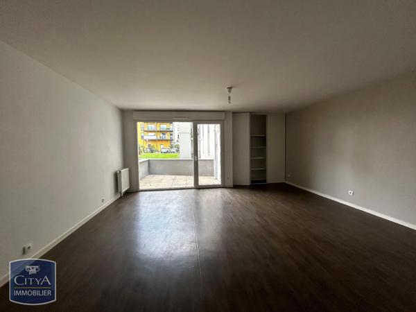 Appartement à louer 1 pièce 36.96m² Les Ponts-de-Cé (49130)
