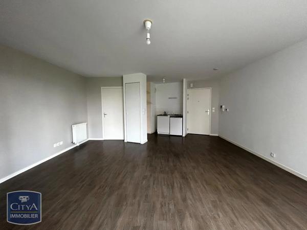 Appartement à louer 1 pièce 36.96m² Les Ponts-de-Cé (49130)