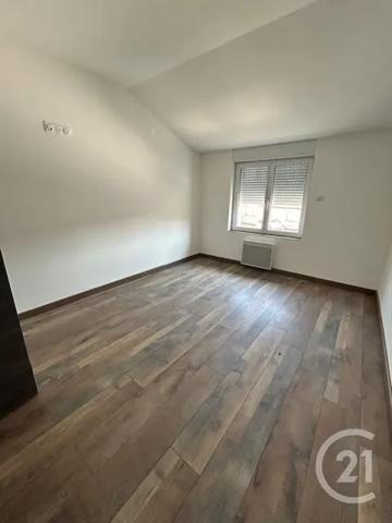 Maison à vendre  4 pièces - 113 m 2   EPINAL  - 88