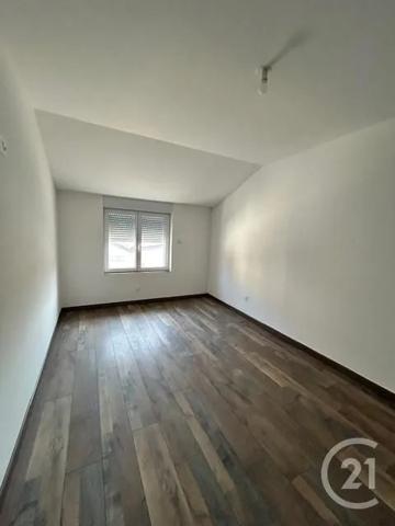 Maison à vendre  4 pièces - 113 m 2   EPINAL  - 88