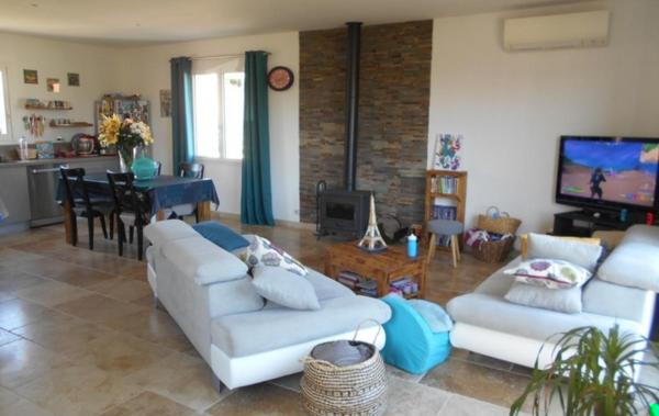 Vente Villa Avec jardin Beauvoisin   