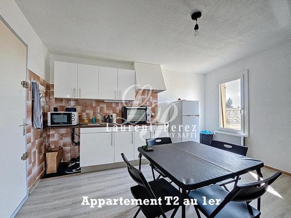 Immeuble 5 appartement et un local à Mus