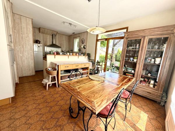 Villa 8 pièces – 150 m² – Centre de Lavaur - garage - studio/local de 30 m2