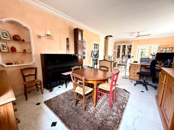 Villa 8 pièces – 150 m² – Centre de Lavaur - garage - studio/local de 30 m2