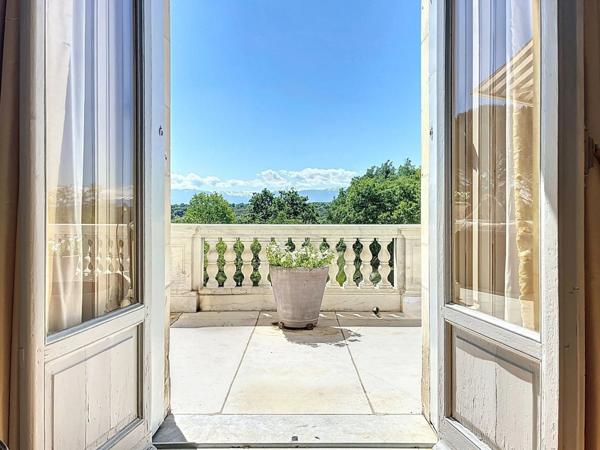 Vente Appartement de luxe Pau 8 Pièces 300 m²