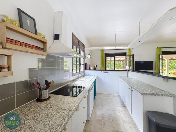 Vente / Maison T6 à Petit-Bourg (97170)