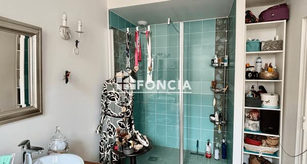 À vendre Maison 6 pièces 210 m² - Niort 79000