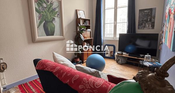 À vendre Maison 6 pièces 210 m² - Niort 79000