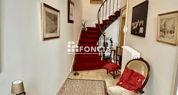 À vendre Maison 6 pièces 210 m² - Niort 79000