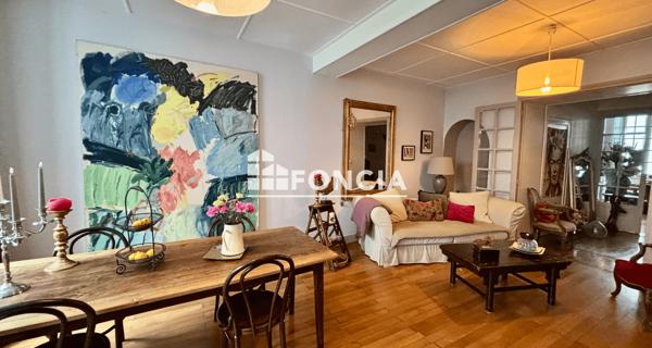 À vendre Maison 6 pièces 210 m² - Niort 79000
