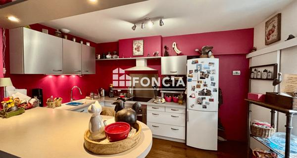 À vendre Maison 6 pièces 210 m² - Niort 79000