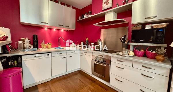 À vendre Maison 6 pièces 210 m² - Niort 79000