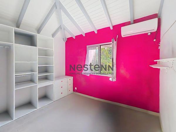 À VENDRE À BAIE-MAHAULT MAISON DE TYPE F4 DE 116 m2 SUR UN TERRAIN DE 986 m2