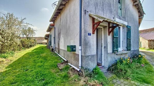 Maison à rénover avec dépendances et jardin