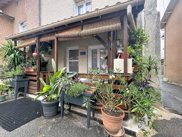 Maison de village à Brussieu