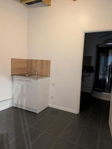 Local commercial à louer proche de CHAMBERY (73)576 m²