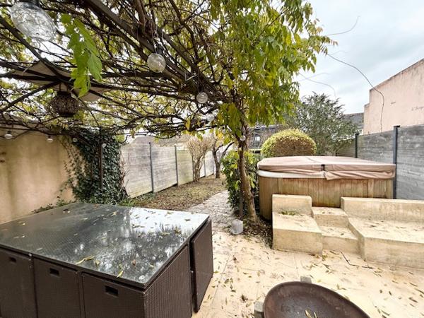 Arpajon (91290) ARPAJON - Maison individuelle - F6 - Sous-sol total - Jardin avec dépendance F2