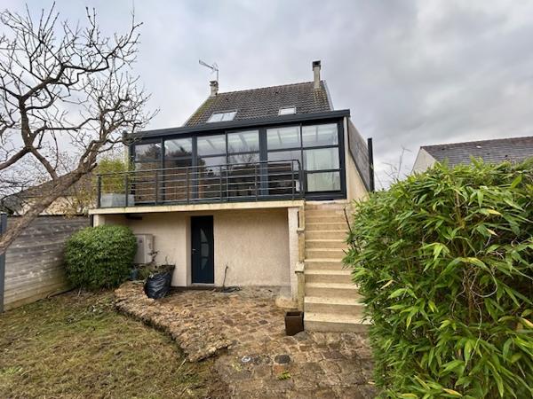 Arpajon (91290) ARPAJON - Maison individuelle - F6 - Sous-sol total - Jardin avec dépendance F2