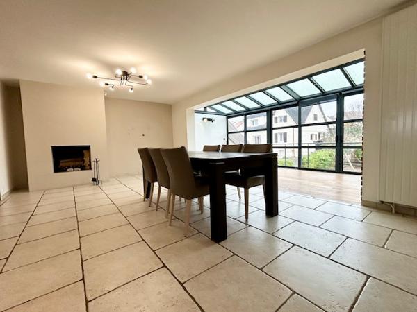 Arpajon (91290) ARPAJON - Maison individuelle - F6 - Sous-sol total - Jardin avec dépendance F2