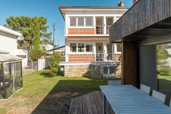 Le Bouscat – Parc bordelais – Maison familiale, jardin et tiny house indépendante