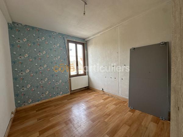 Vente
                Maison158 m² - 8 Pièces -
                    NOYON (60400)