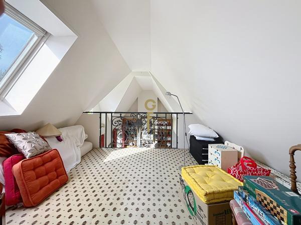 Maison de caractère au Cartelot avec jardin paysager