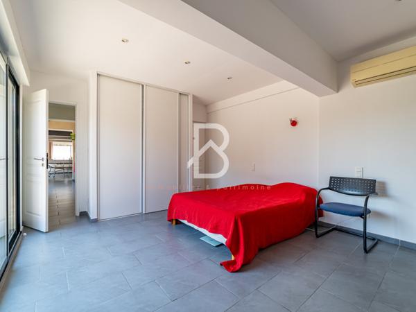 Mauguio (34130) EXCLUSIVITE - MAUGUIO VAUGUIERES - 34130 - MAS 220 m2 - TERRAIN 7 000 m2