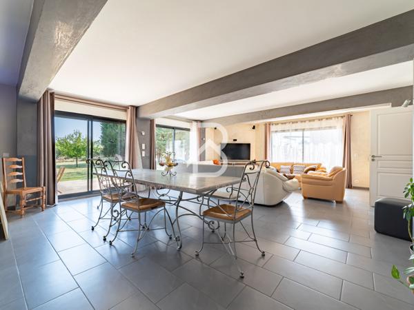 Mauguio (34130) EXCLUSIVITE - MAUGUIO VAUGUIERES - 34130 - MAS 220 m2 - TERRAIN 7 000 m2