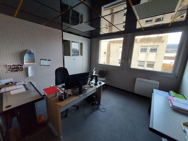 LA ROCHE SUR YON - Bureaux 281 m2 , La roche sur yon