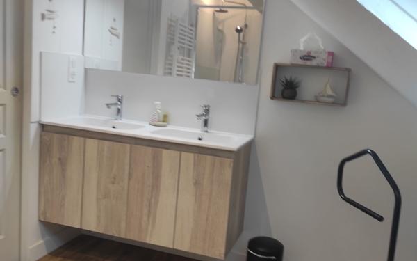 Appartement à vendre    6 pièces • 118 m2 Avrillé