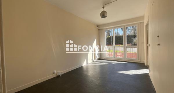 À vendre Appartement 2 pièces 42.74 m² - Corbeil-essonnes 91100