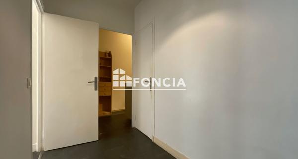 À vendre Appartement 2 pièces 42.74 m² - Corbeil-essonnes 91100