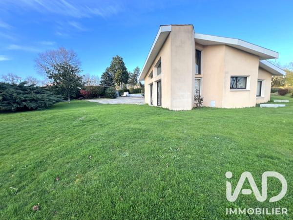 Maison à vendre 5 pièces 172 m² Le Houga
