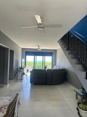 Maison à SAINTE-MARIE, 97438 - 5 pièces 135m²