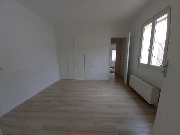 ETREPAGNY maison ancienne 3 chambres