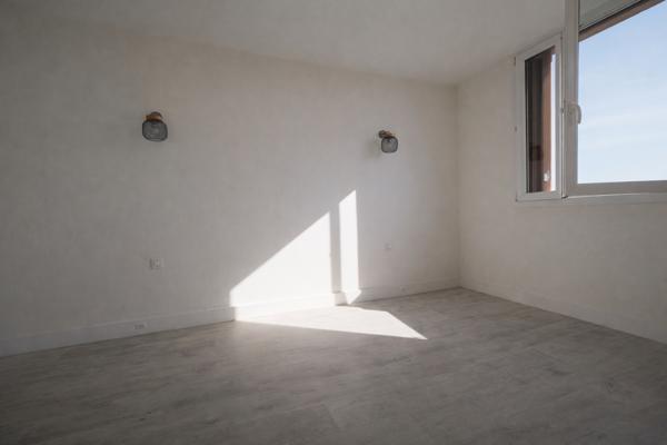 Appartement Romainville 2 pièces 40 m2 Métro Carnot