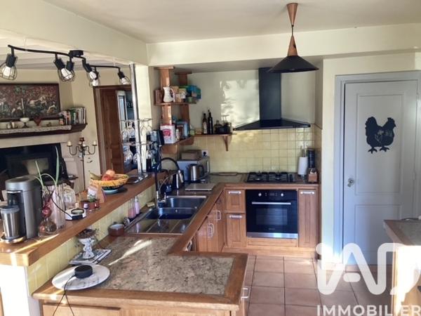Maison à vendre 8 pièces 254 m² Chalais
