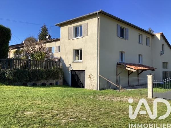 Maison à vendre 8 pièces 254 m² Chalais