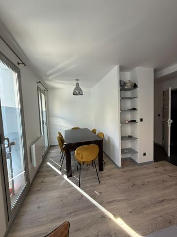 Appartement les lilas 3 pièce(s) 71.52 m2 , Les lilas
