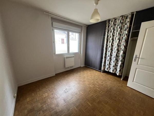 Vente                                                      Appartement
                        
                     2 pièces                      52 m2                     à Nantes