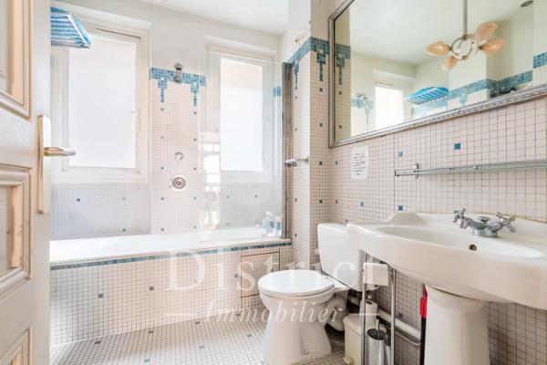 # Appartement – 80m² – Paris 7ème