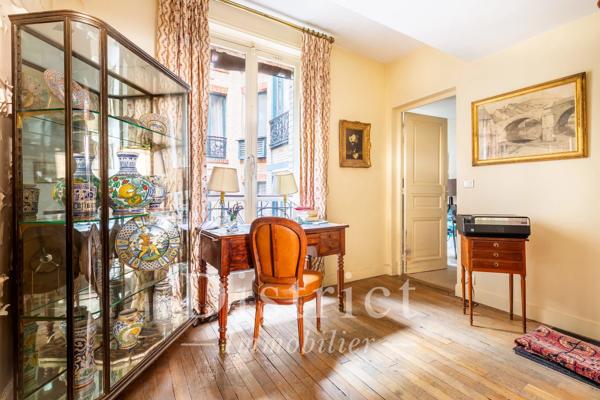 # Appartement – 80m² – Paris 7ème