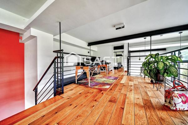Splendide loft 243 m2  Grand bureaux de senelle
